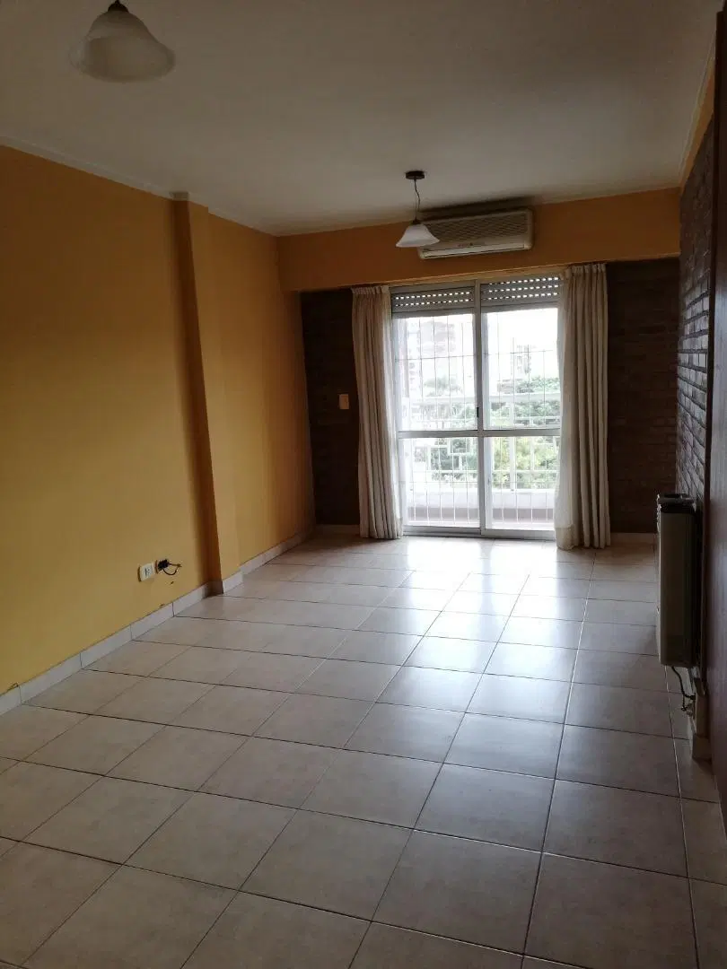 Depto de 1 dormitorio, ventilacion cruzada 3