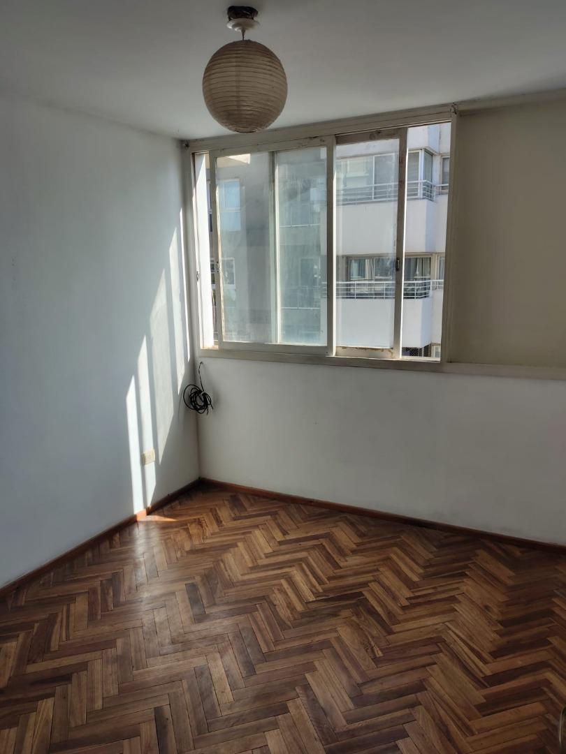 Foto de Departamento luminoso de 3 dormitorios. Moreno al 200, imagen 4