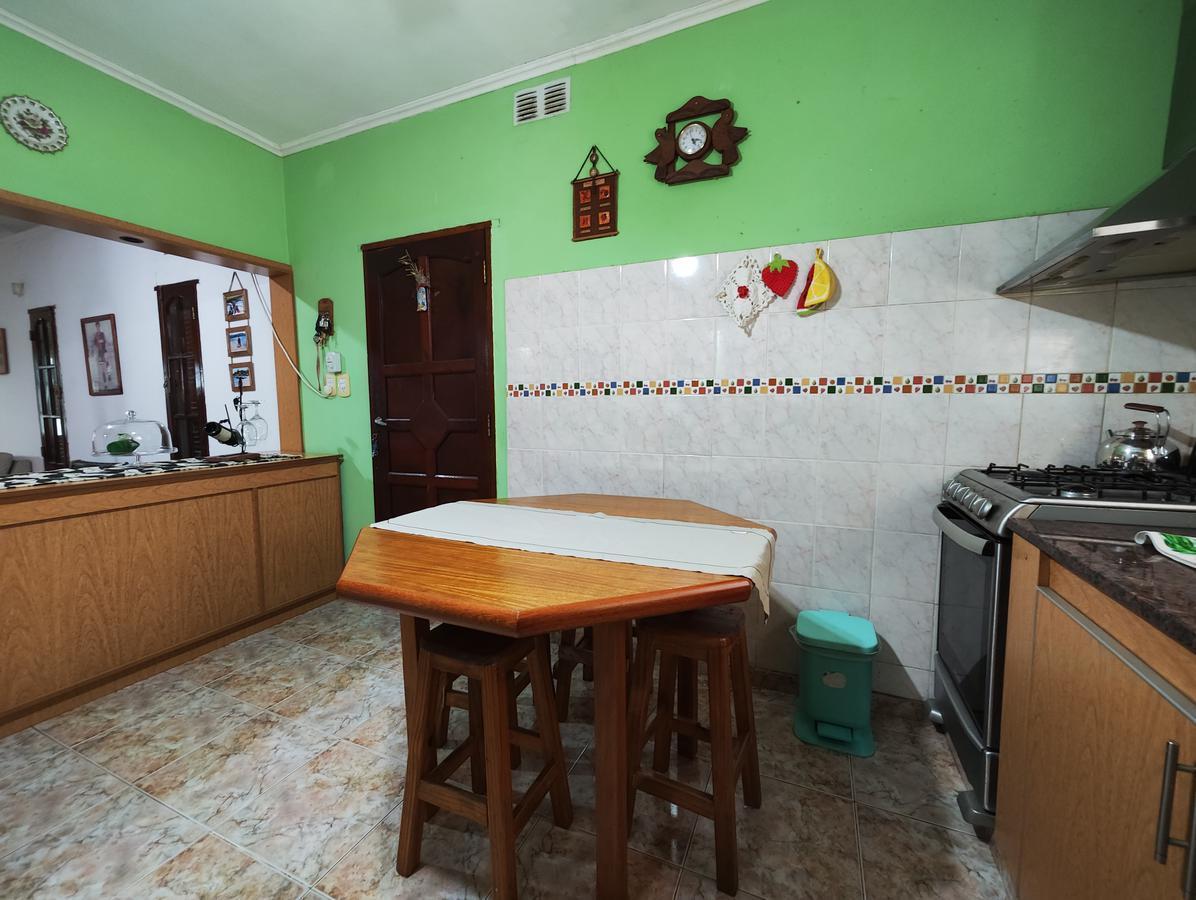 Casa 2 Dorm. Apto Credito y Jardin 5