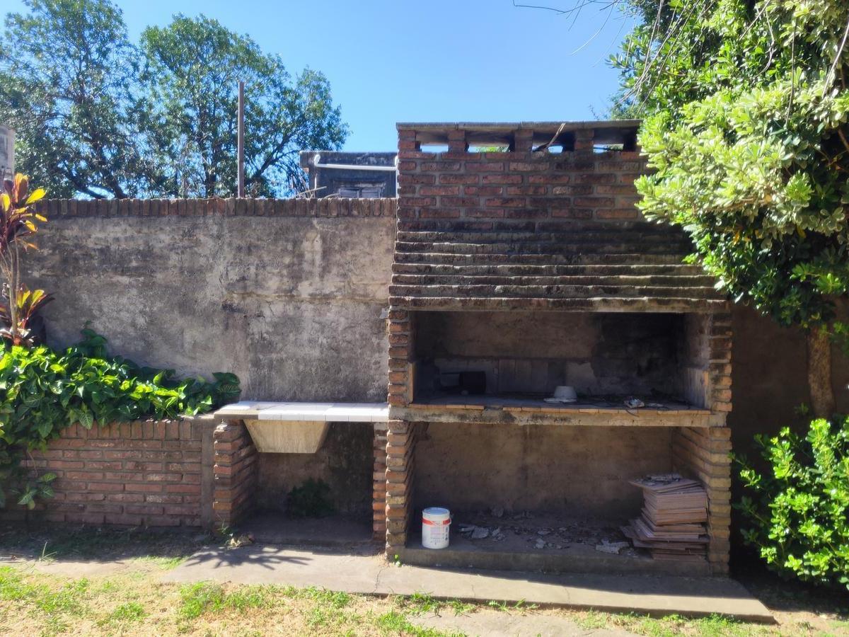 Venta Casa 3 Dorm. Pileta Apto Crédito 5