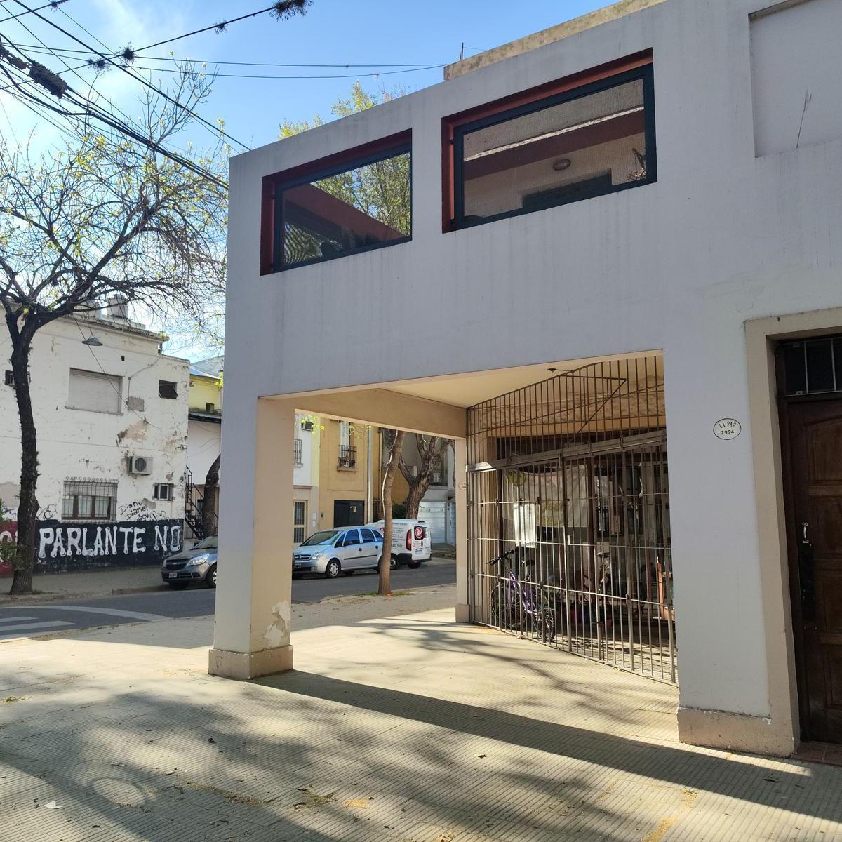 Venta Casa 3 Dorm. y 3 Locales Apto Crédito 3