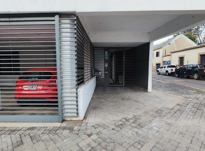 Venta 1 dormitorio 2 balcones Parrillero exclusivo Arroyito 5