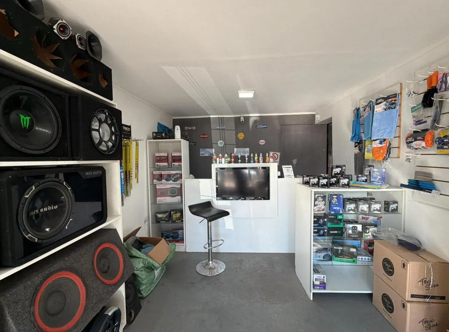 Venta Casa con Local y 2 viviendas a Reciclar 8