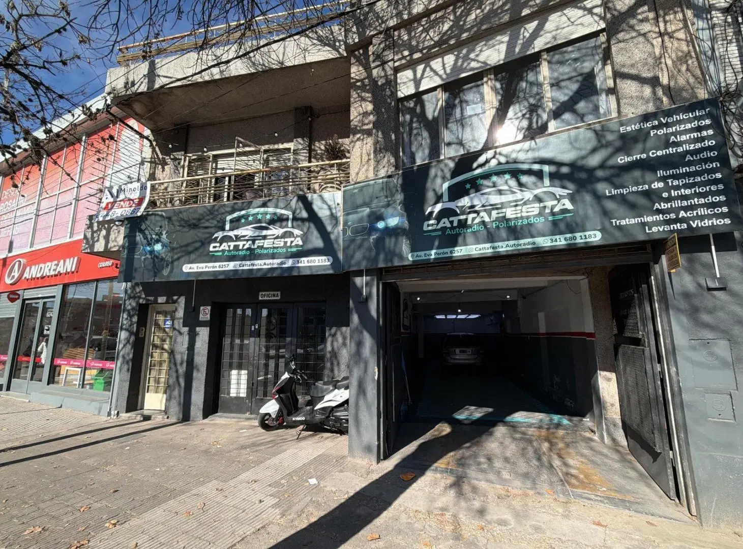 Venta Casa con Local y 2 viviendas a Reciclar 2