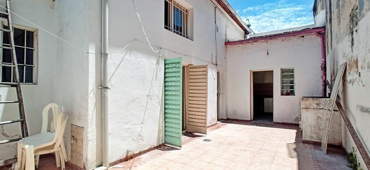 Foto de Departamento pasillo 2 dormitorios con patio, imagen 5