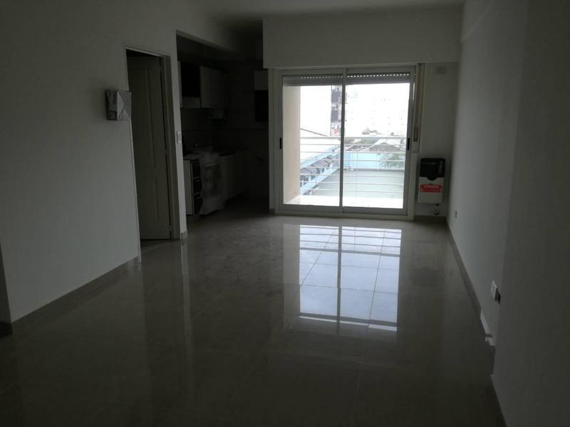Trelles 1900 - Venta 2 Ambientes C/patio y Bcn a Estrenar - Apto Crédito 2
