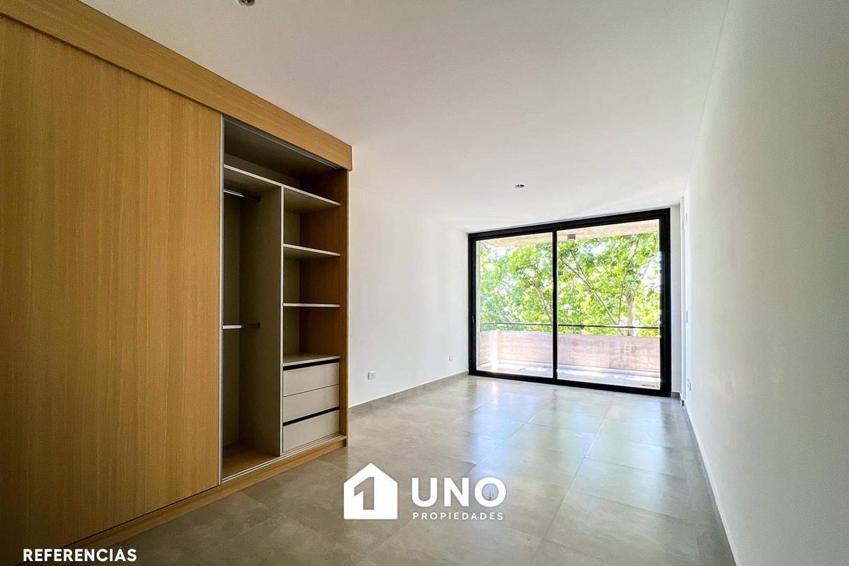 Departamento de 2 dormitorios con balcón y terraza exclusiva, amenities en la azotea. Cochera dispon