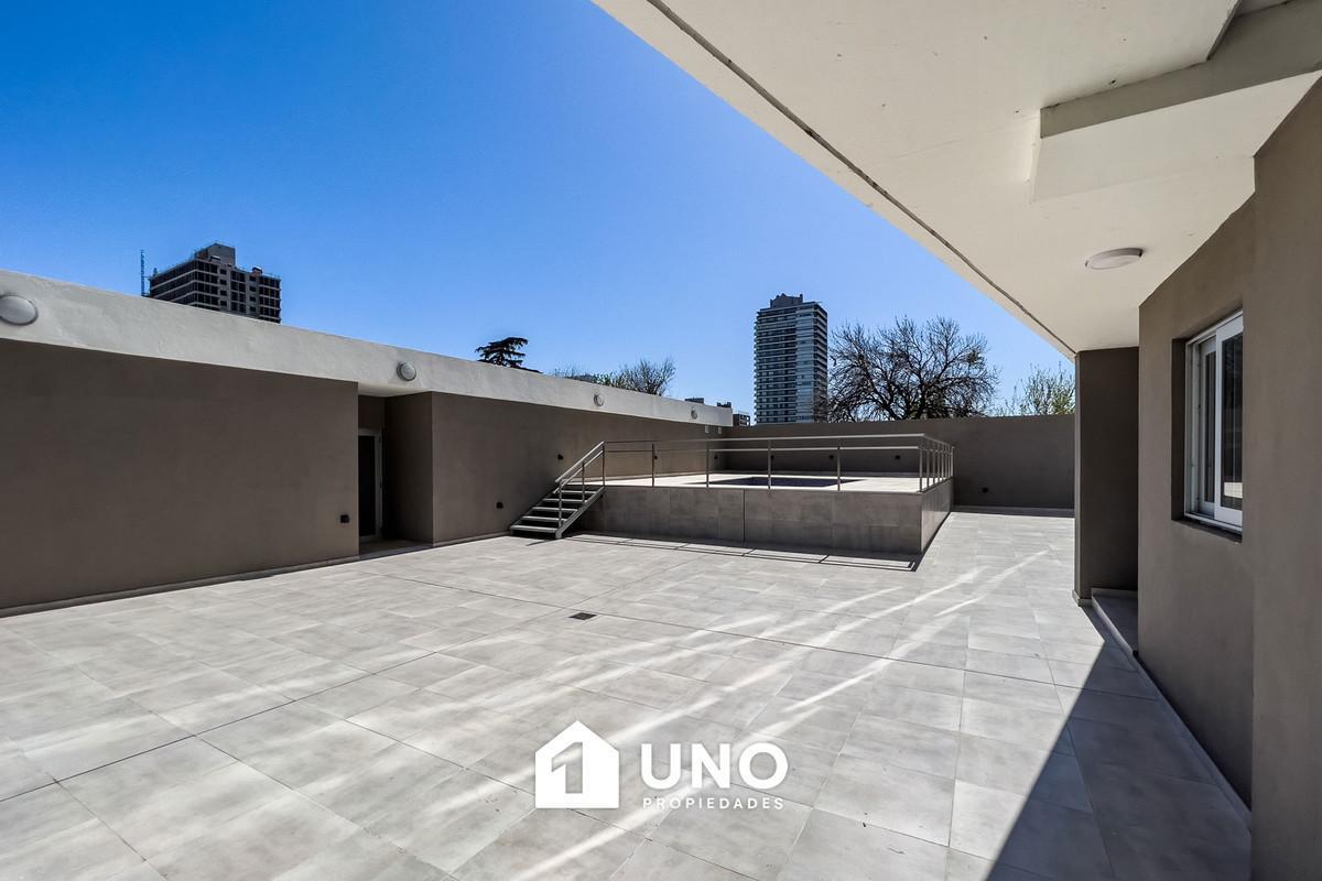 Semipiso de 2 Dorm. con Balcón, Vista Al Río y Cochera. Amenities y Entrega Inmediata. 4
