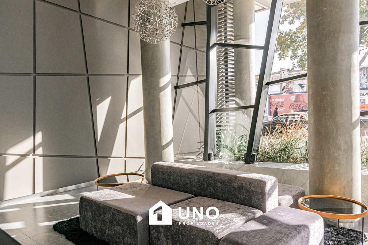 Piso Exclusivo con Entrepiso, Balcón y Vista Al Río, Amenities de Lujo y Entrega Inmediata. Posibili 4