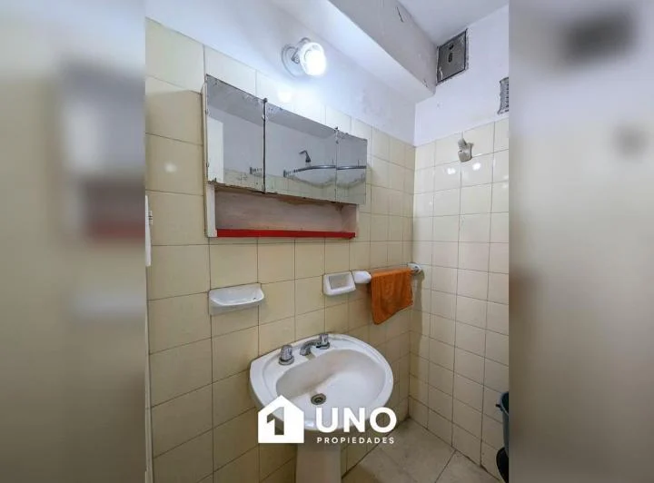 Foto de Departamento de 1 dormitorio con balcón al frente, vista despejada con, imagen 5