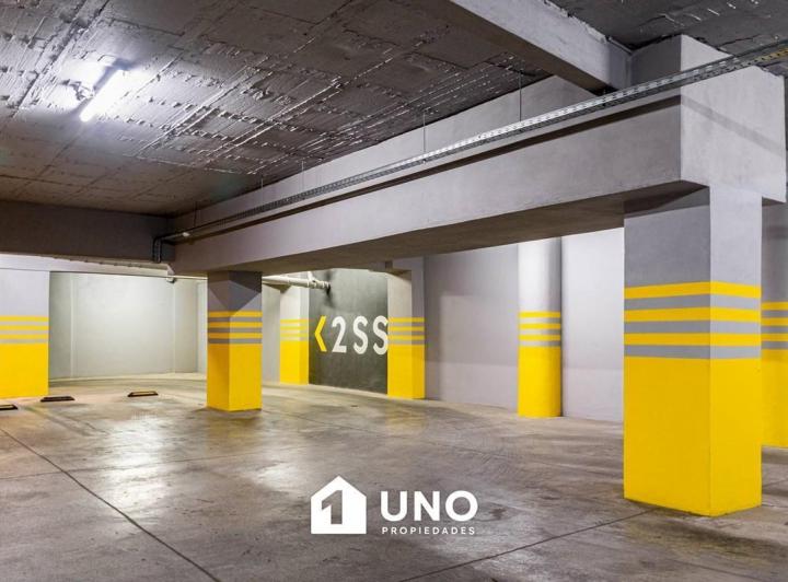 Semipiso Premium de 2 Dormitorios con Balcón Terraza y Amenities en Av. Del Valle y Ov. Lagos. Posib 3