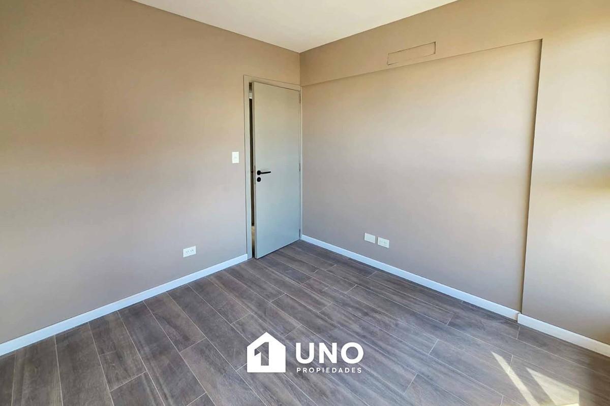 Foto de Departamento externo de 2 dormitorios con balcón terraza. Entrega, imagen 2