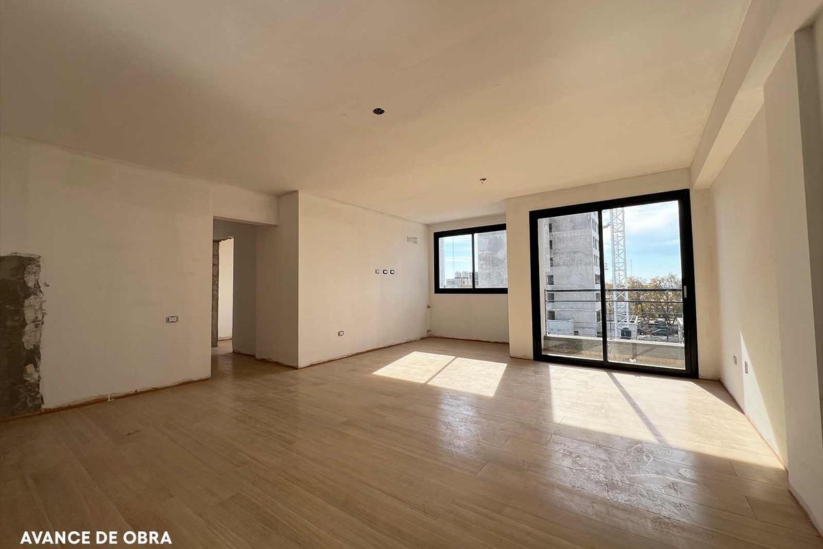 Departamento de 2 dormitorios con balcón, terraza y amenities. Posibilidad cochera.