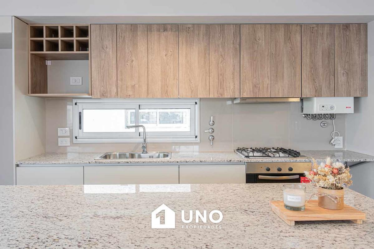 Foto de Departamento de 2 dormitorios con amplio balcón terraza y amenities, imagen 2