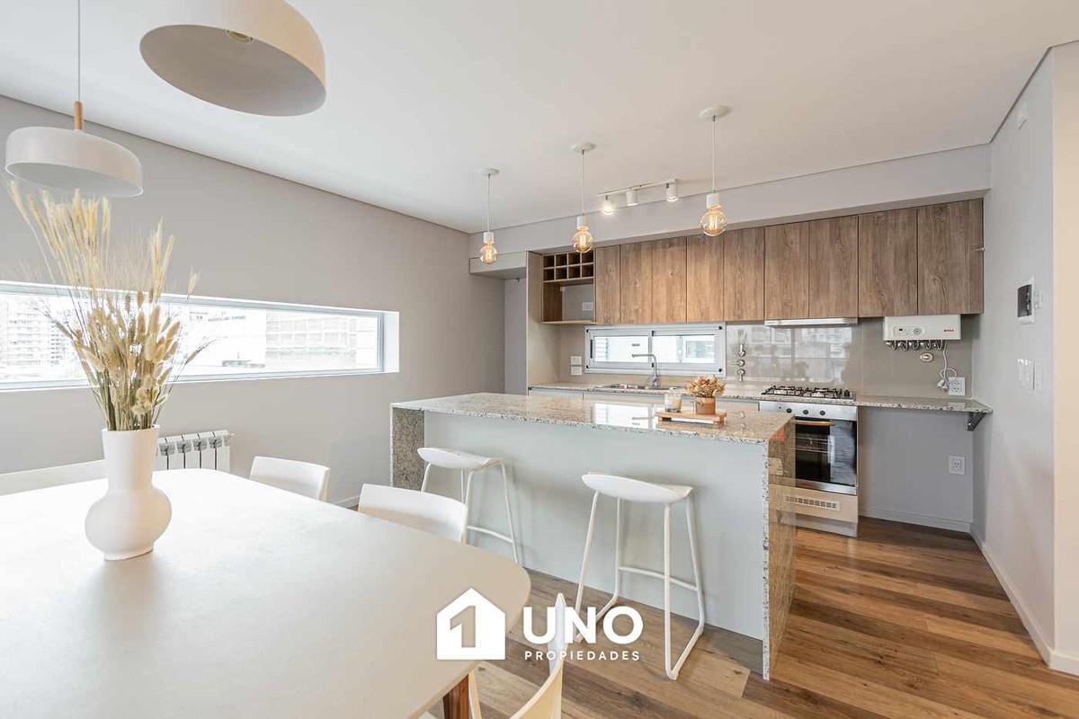 Foto de Departamento de 2 dormitorios con amplio balcón terraza y amenities, imagen 3
