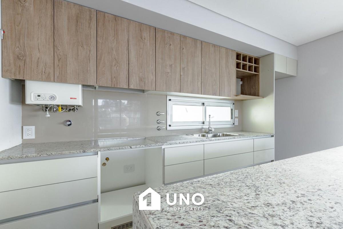 Foto de Amplio semipiso de 3 dormitorios con patio exclusivo, amenities y, imagen 4