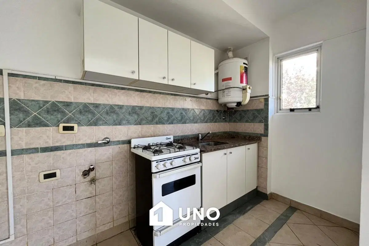 Departamento de un dormitorio con amplio balcón. 2