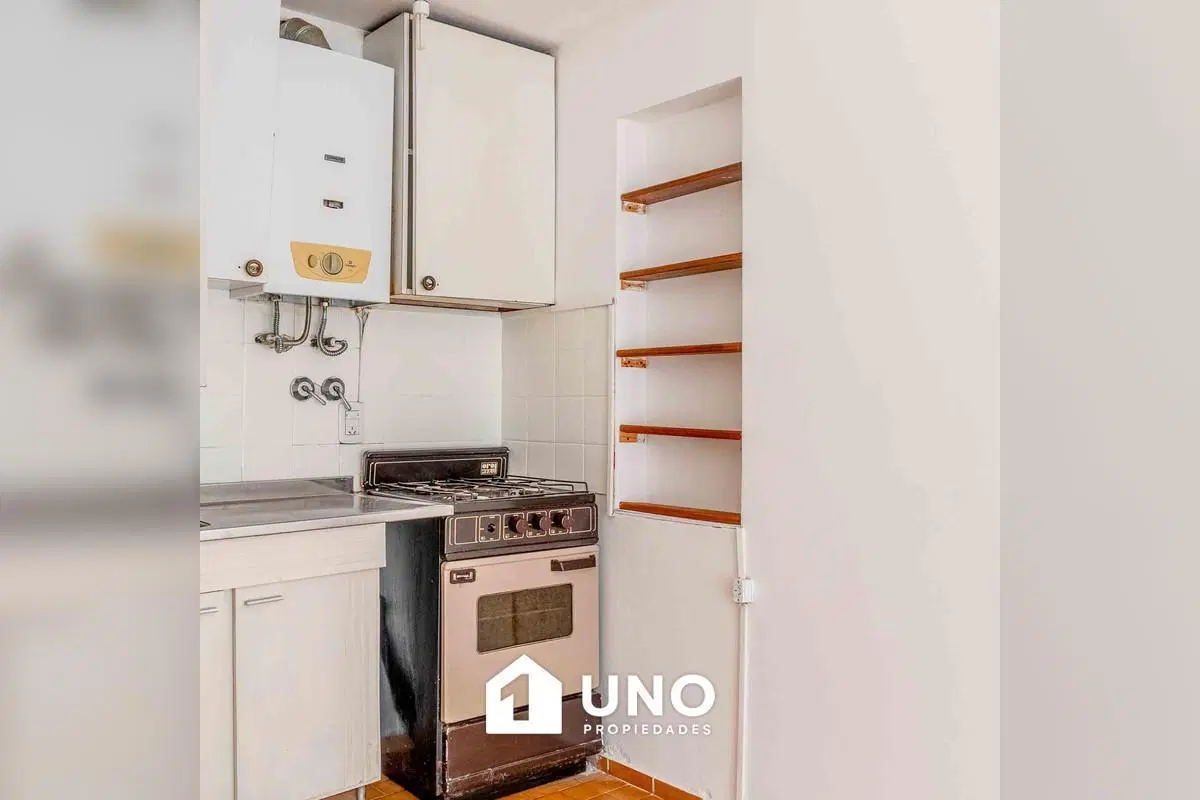 Departamento de 1 dormitorio en zona centro. Alquilado hasta enero de 2027. 3