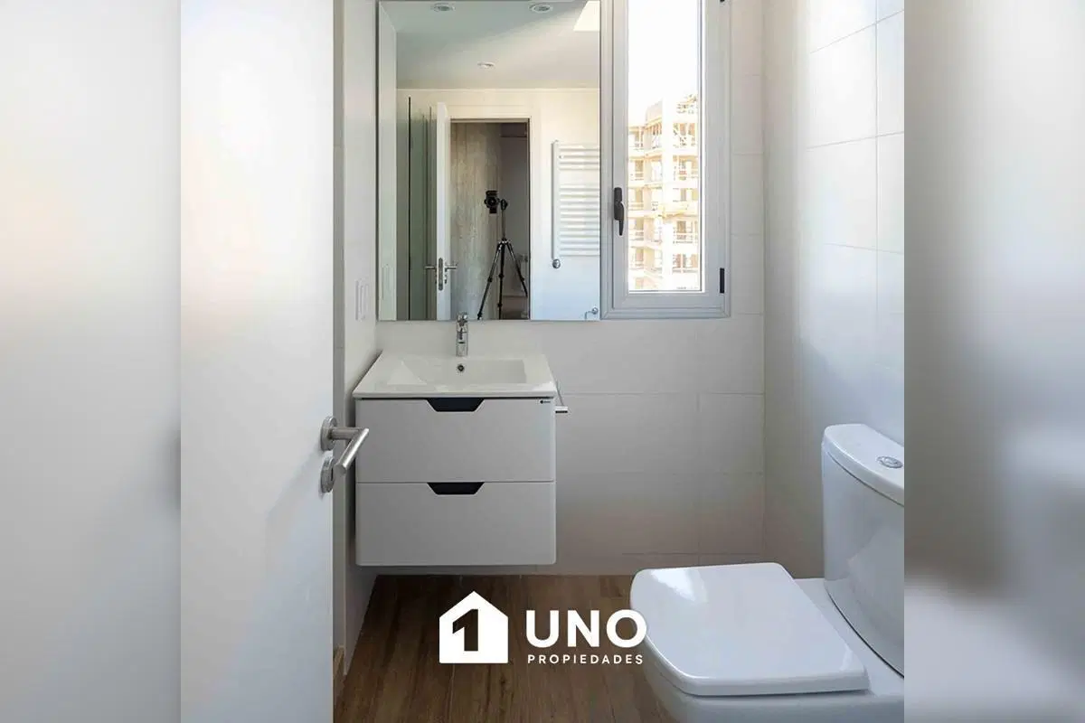 Piso exclusivo a estrenar de 3 dormitorios en Pichincha. Con amplio balcón terraza y cochera incluid 4
