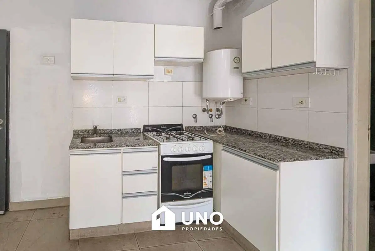 Departamento de 1 dormitorio con balcón y terraza exclusiva 3