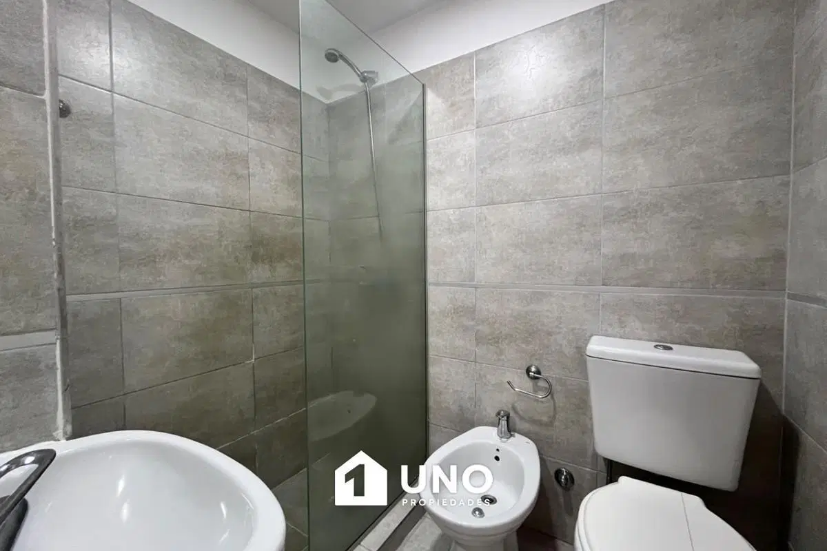 Departamento de 1 dormitorio con balcón y terraza exclusiva 5