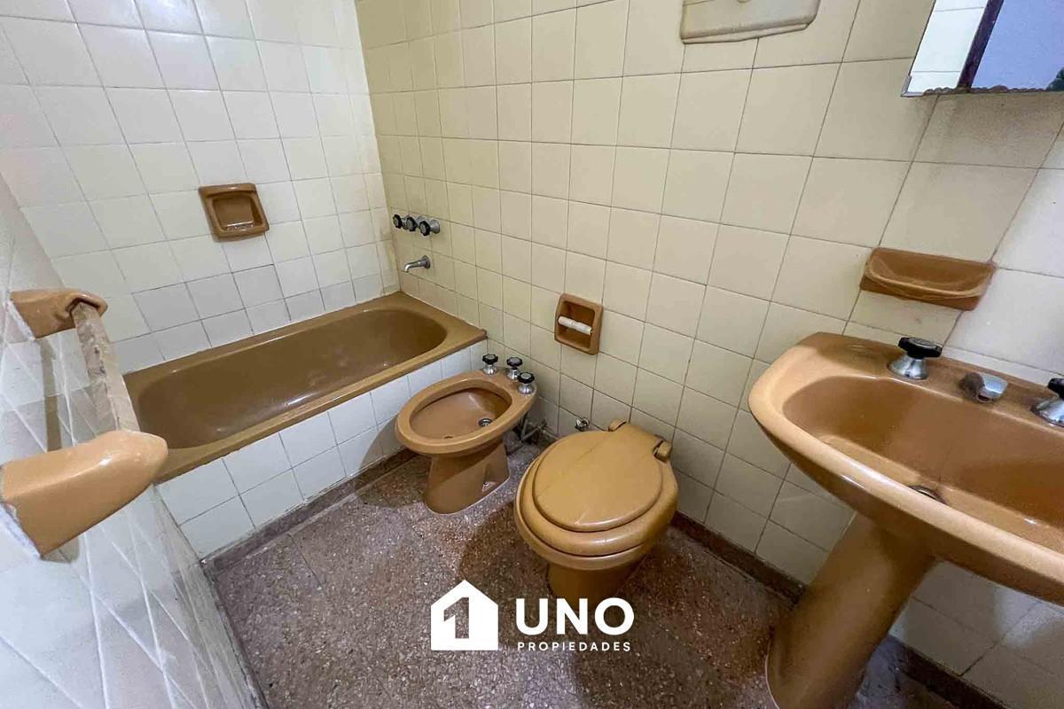 Departamento de 1 dormitorio, próximo al Parque Independencia.