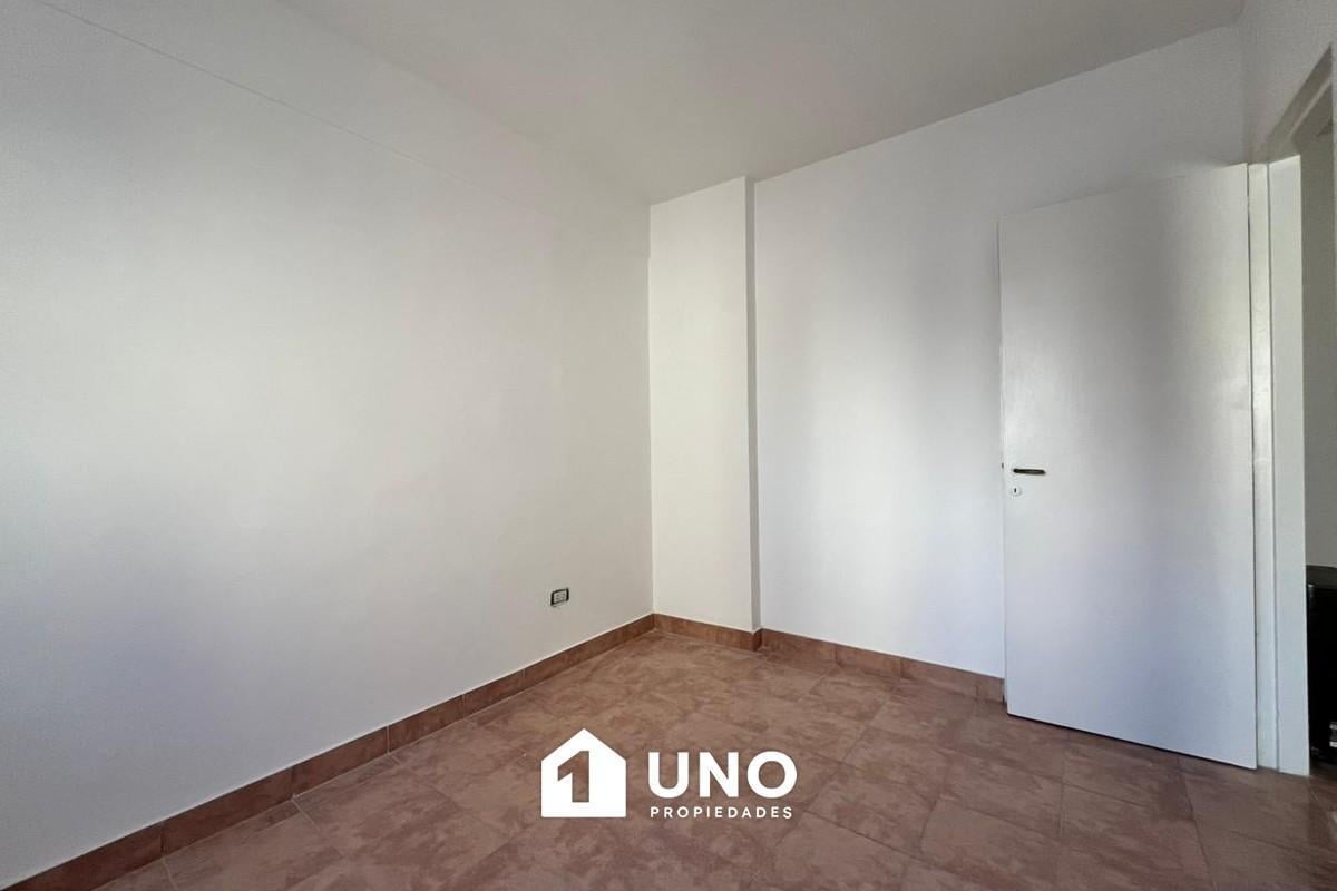 Departamento de 1 dormitorio en zona facultades.