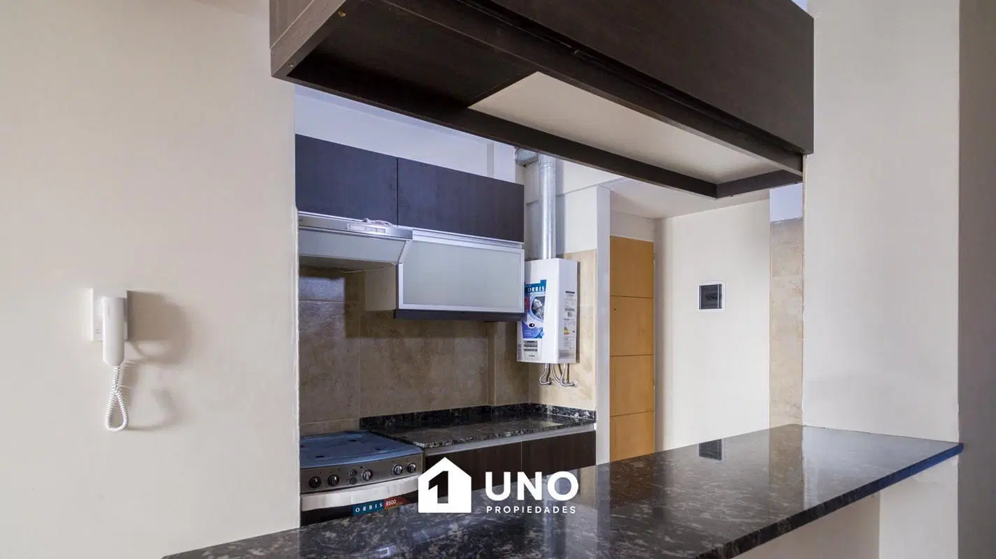 Departamento externo de 1 dormitorio con patio exclusivo y amenities en zona río. 8