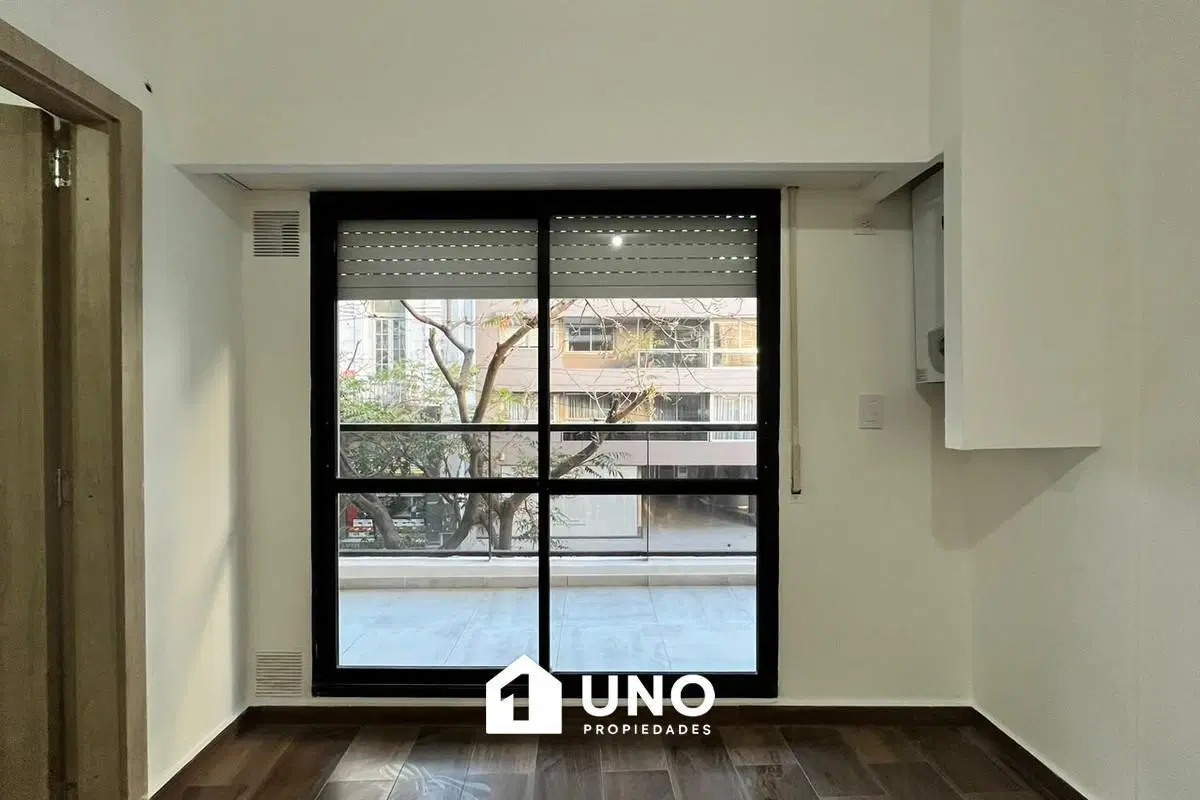 Departamento a estrenar  de un dormitorio con balcón al frente. 5