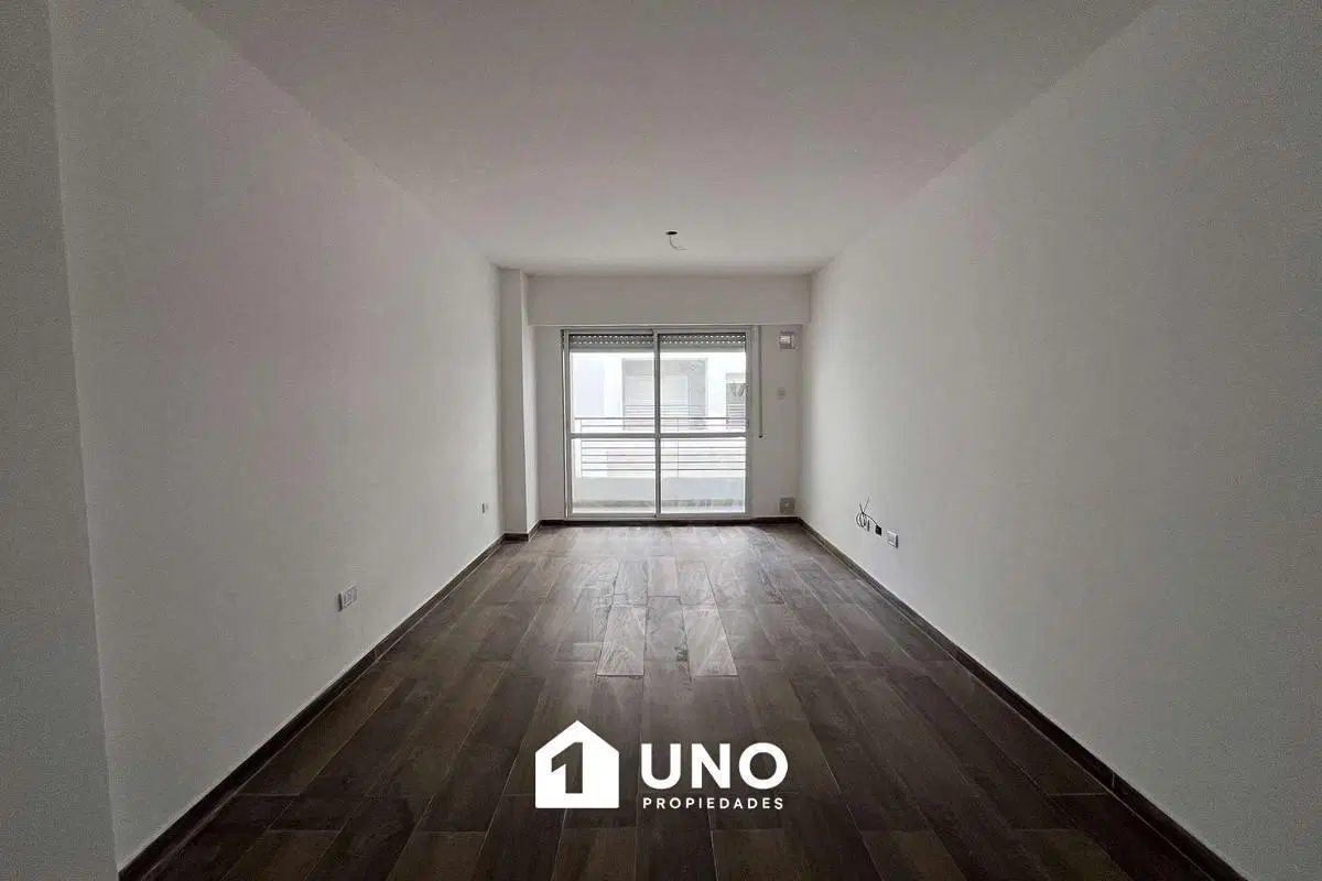 Departamento monoambiente interno con balcón. 3