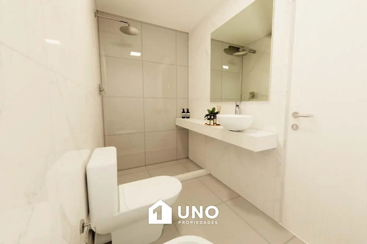 Departamento de 2 dormitorios con balcón terraza y parrillero. 3