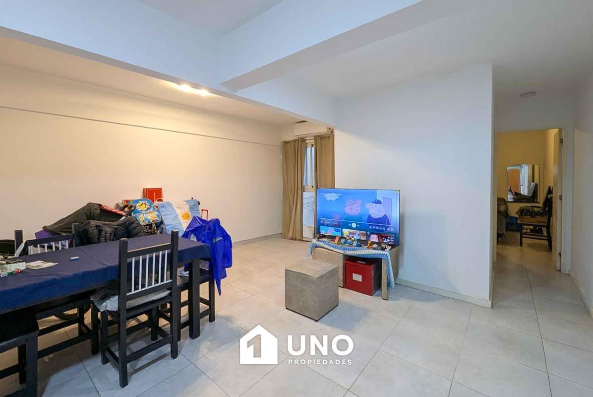 Foto de Departamento interno de 1 dormitorio a metros de Av. Pellegrini., imagen 5