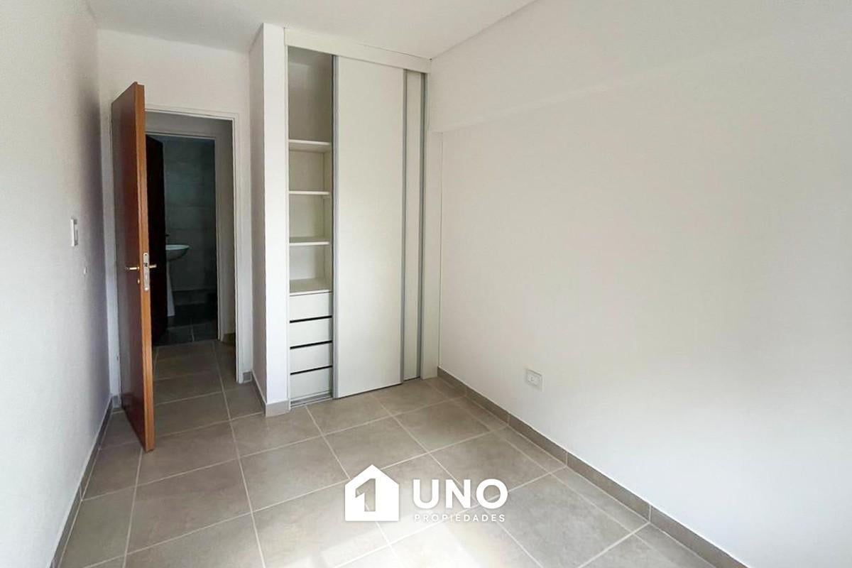 Foto de Departamento a estrenar de tres dormitorios con balcón al frente., imagen 1