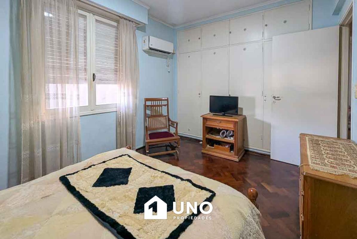 Foto de Semipiso de 2 dormitorios apto crédito, a pocas cuadras del río., imagen 1