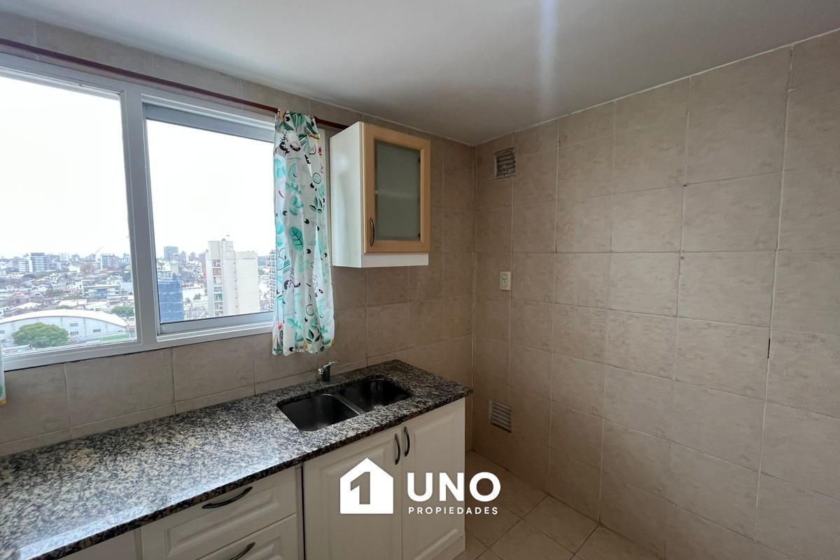 Foto de Departamento un dormitorio con balcón al frente., imagen 5