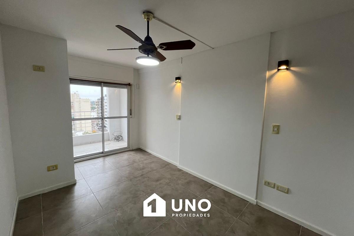 Foto de Departamento un dormitorio con balcón al frente., imagen 3