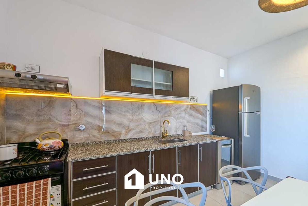 Foto de Casa de 2 dormitorios con parque, piscina y cochera en Tierra de Sueños, imagen 1