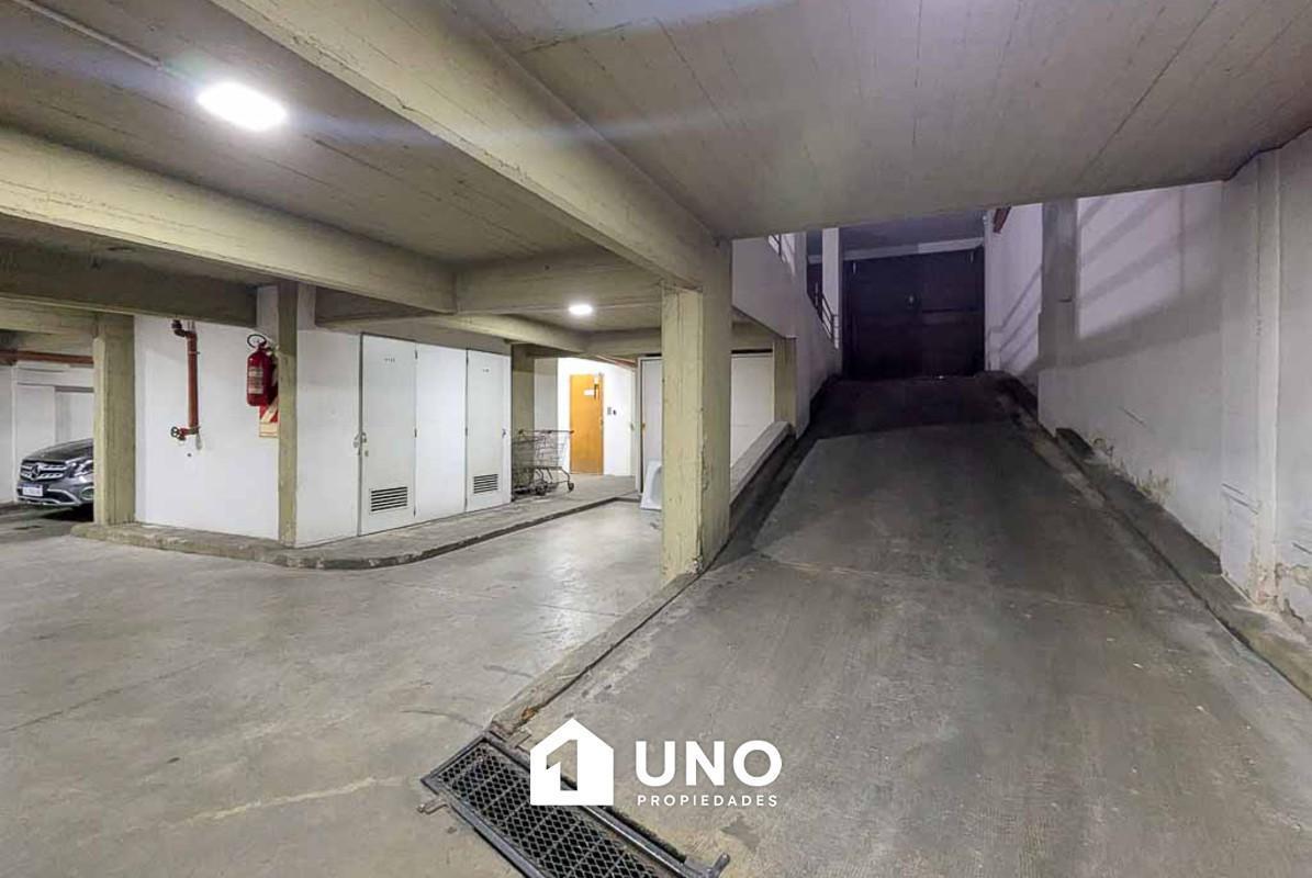 Foto de Semipiso de 3 dormitorios y cochera en zona río. Apto crédito., imagen 4