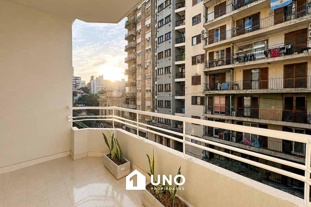 Foto de Semipiso de 3 dormitorios, completamente reciclado, orientado al norte., imagen 2