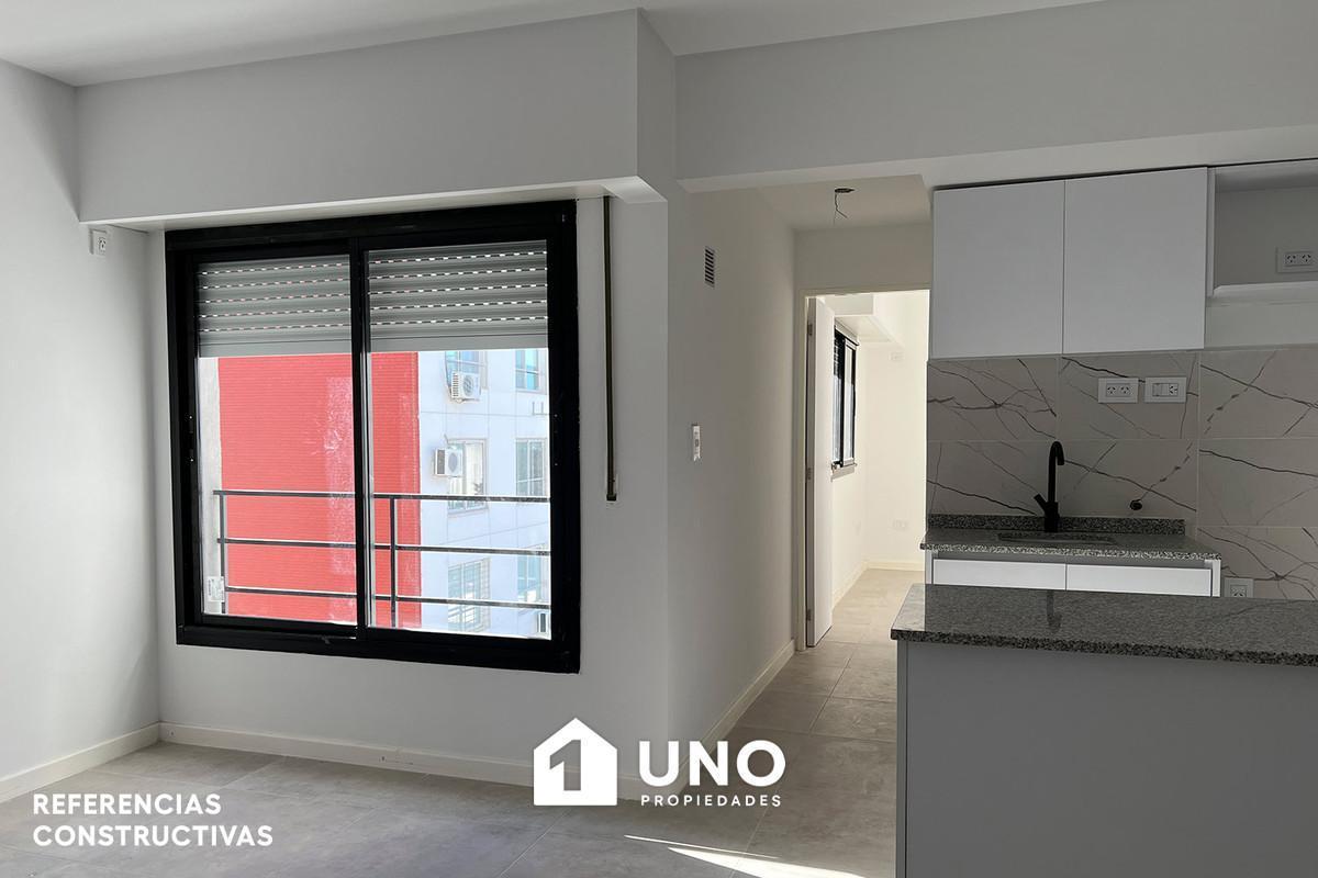 Foto de Departamento de 1 dormitorio con amplio estar y balcón en barrio, imagen 2