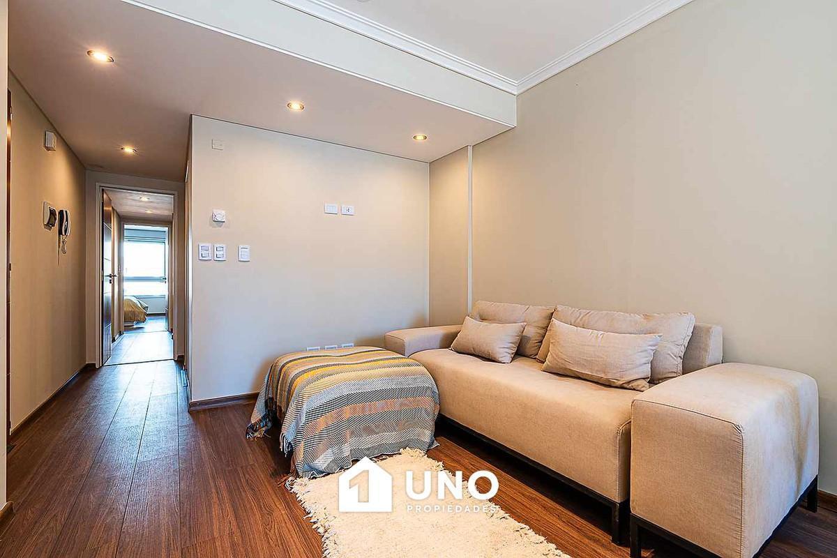 Foto de Amplio semipiso de 2 dormitorios con balcón terraza. Posibilidad, imagen 5