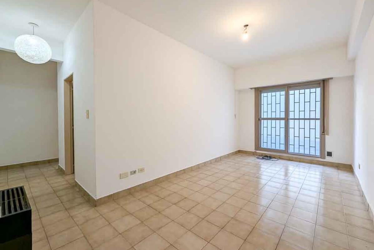 Foto de Semipiso 1 dormitorio con patio en barrio Martin., imagen 2