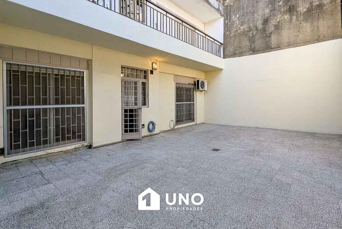 Foto de Semipiso 1 dormitorio con patio en barrio Martin., imagen 5