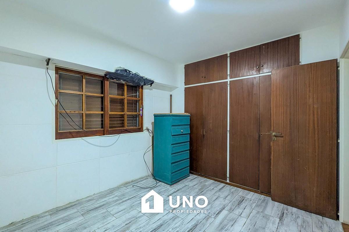 Foto de Casa 2 dormitorios con patio, quincho y cochera en barrio Echesortu, imagen 5
