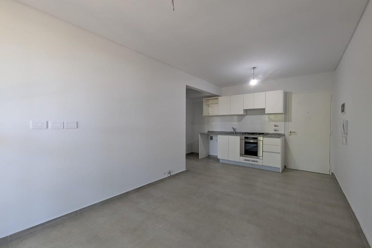 Foto de Departamento a estrenar de un dormitorio con balcón a la calle., imagen 1