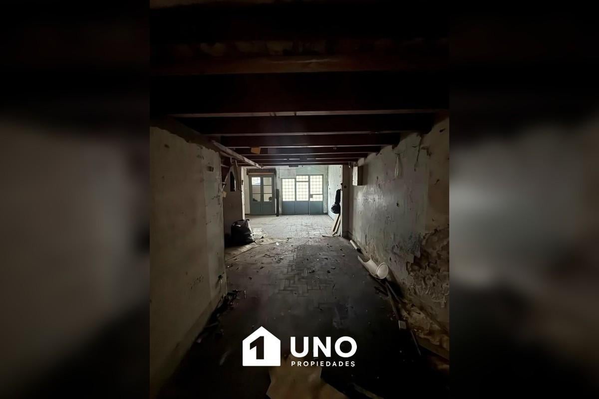 Foto de Casa de 3 dormitorios a reciclar, desarrollada en dos plantas, con, imagen 5