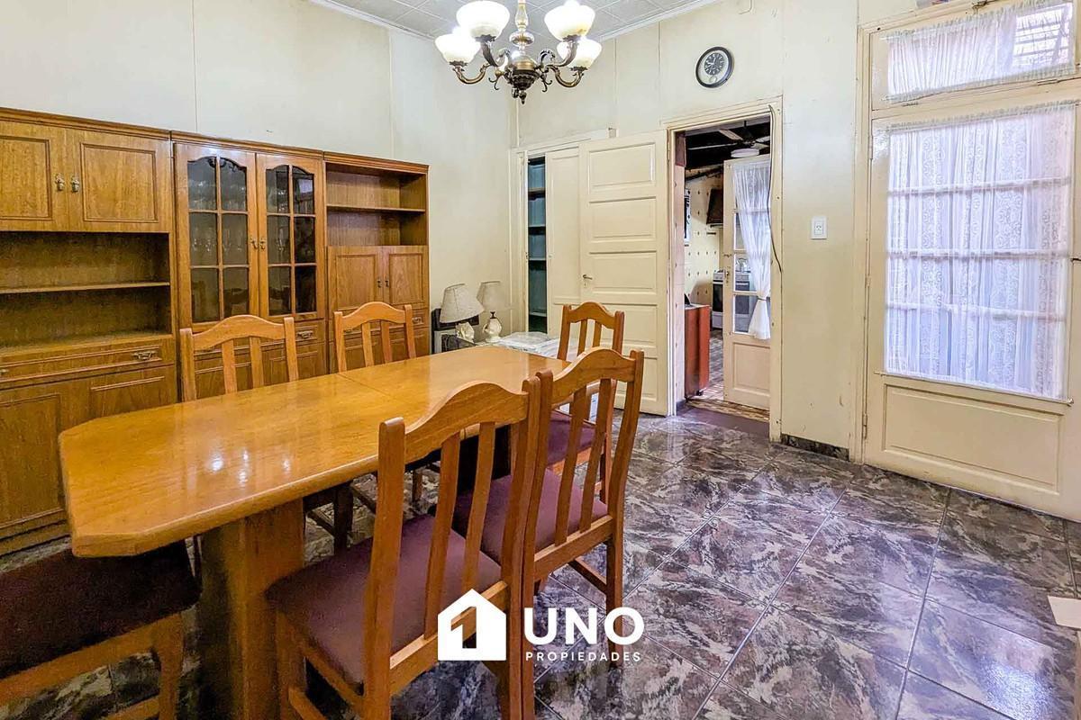 Foto de Casa de pasillo de 2 dormitorios con terraza exclusiva., imagen 2