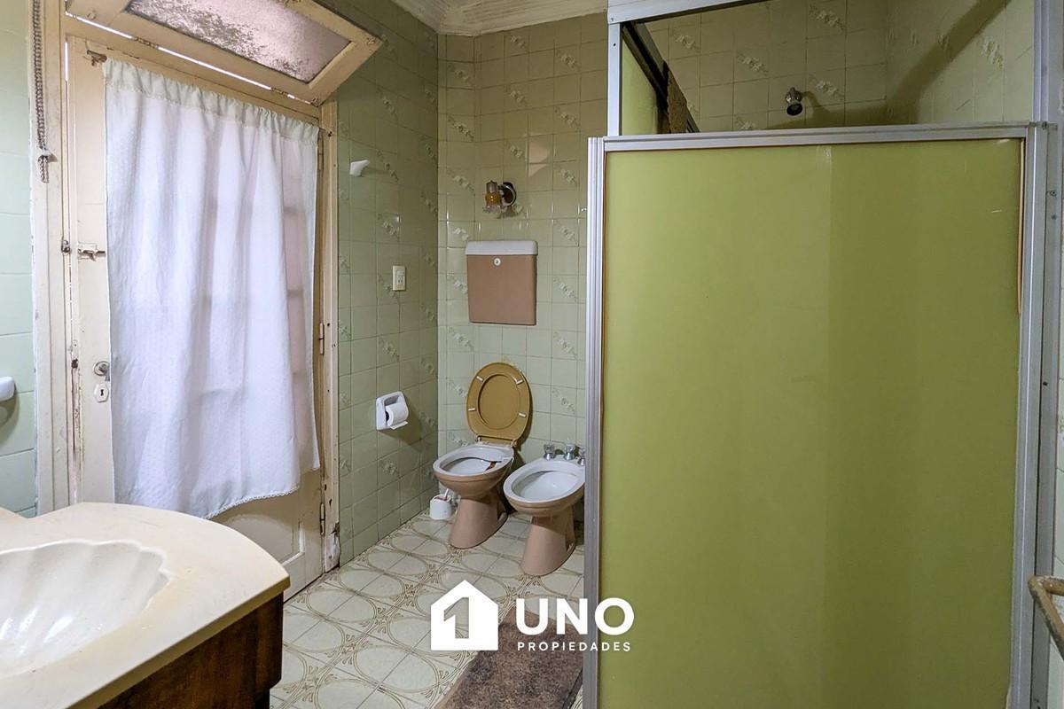 Foto de Casa de pasillo de 2 dormitorios con terraza exclusiva., imagen 5