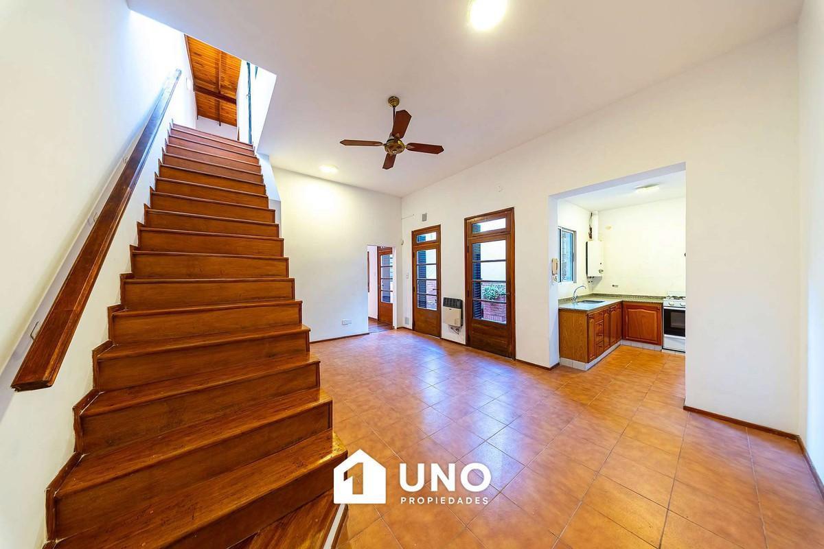 Foto de Casa al frente de 3 dormitorios. Con doble ingreso, cochera y terraza, imagen 5