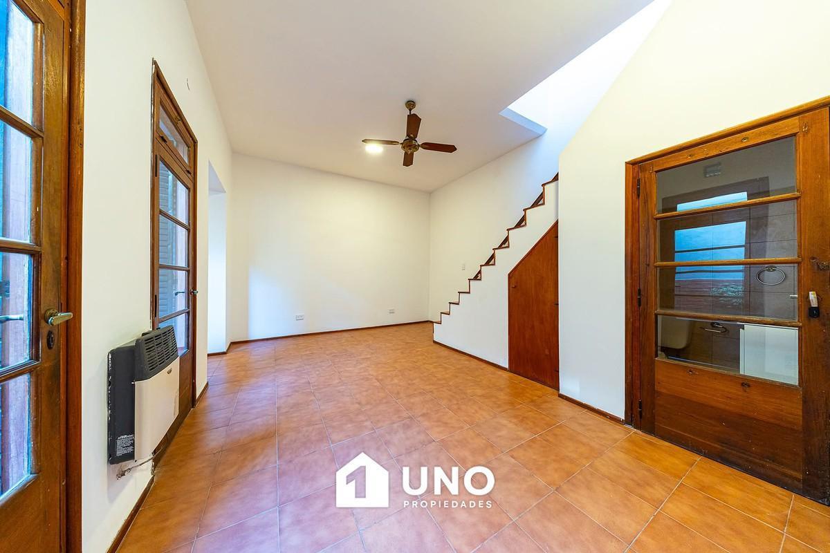 Foto de Casa al frente de 3 dormitorios. Con doble ingreso, cochera y terraza, imagen 4